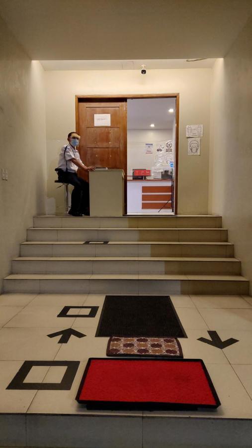 Spiral Suites Hotel Quezon City Exterior photo