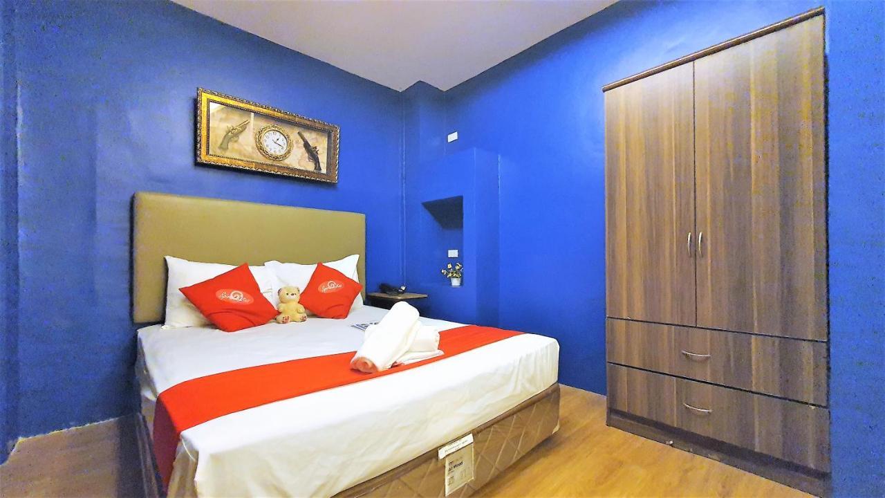 Spiral Suites Hotel Quezon City Exterior photo