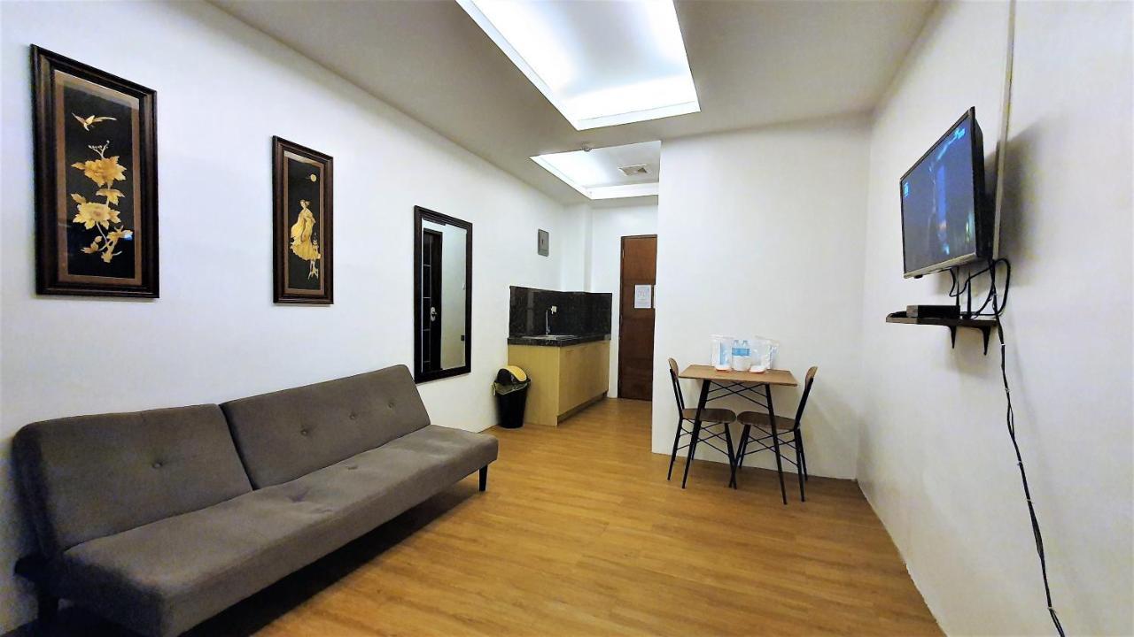 Spiral Suites Hotel Quezon City Exterior photo